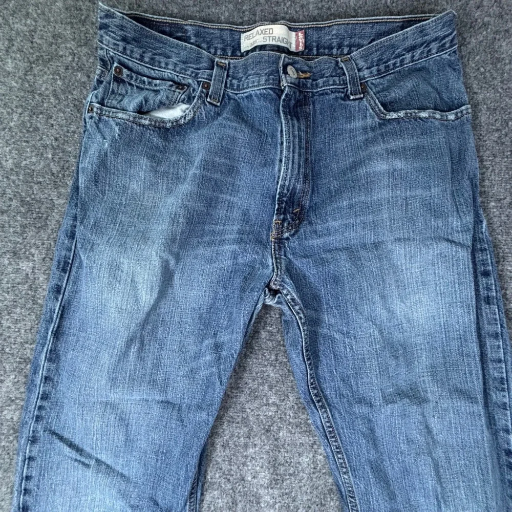 Levis levis 559